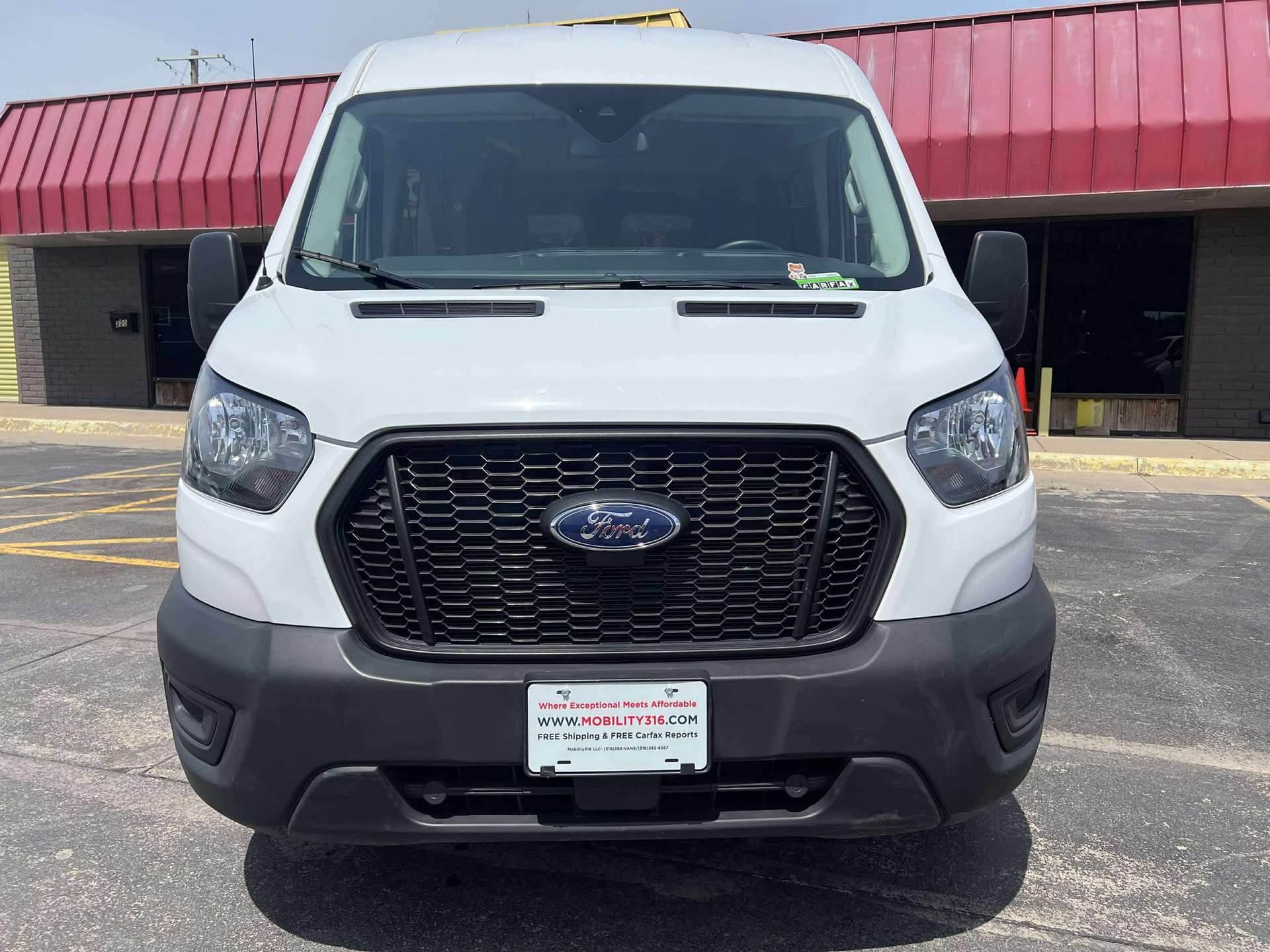 Vehicle Image: 2023 Ford Transit Cargo Van | 11 of 67