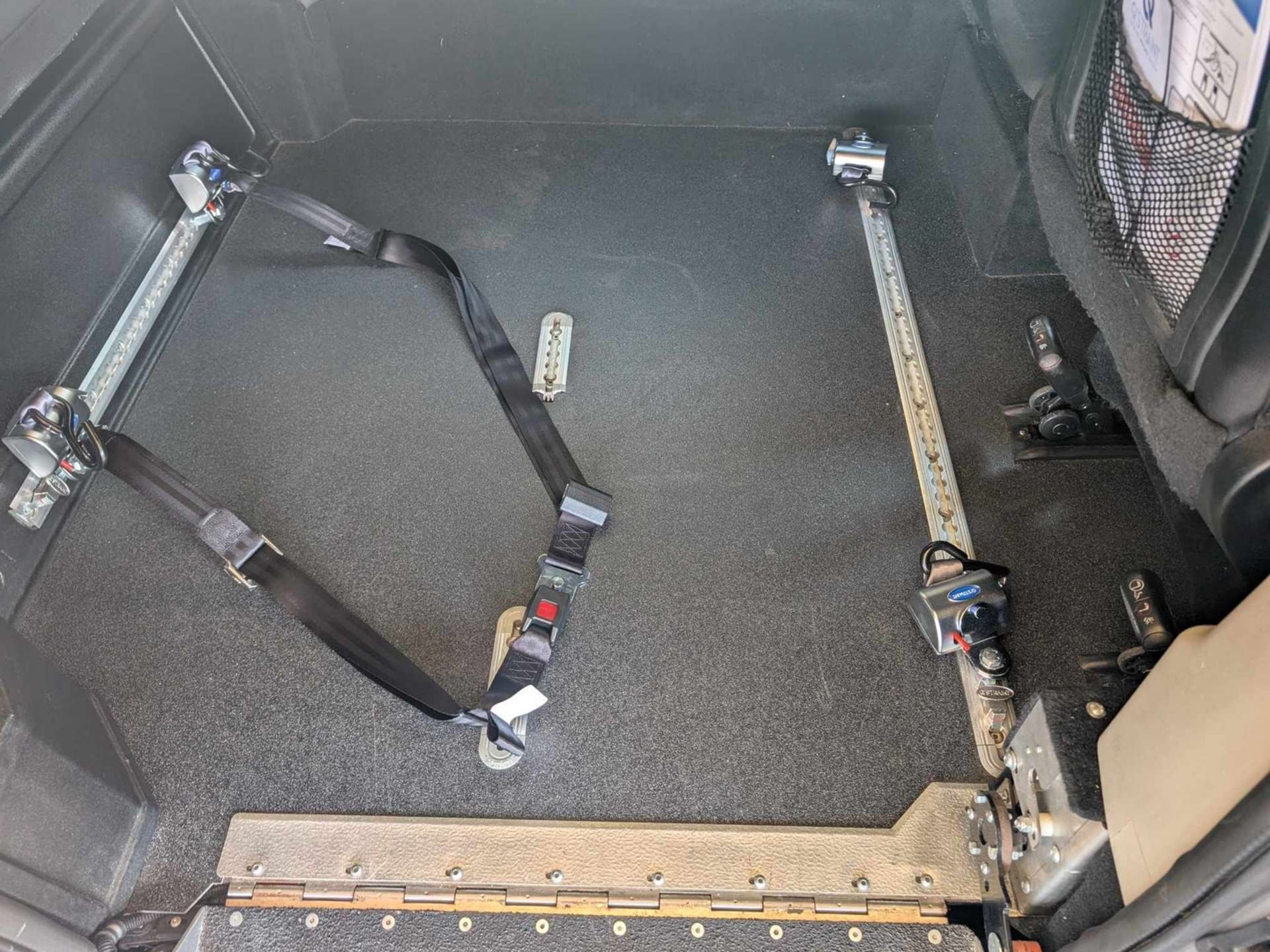 Vehicle Image: 2018 Dodge Caravan | 44 of 63