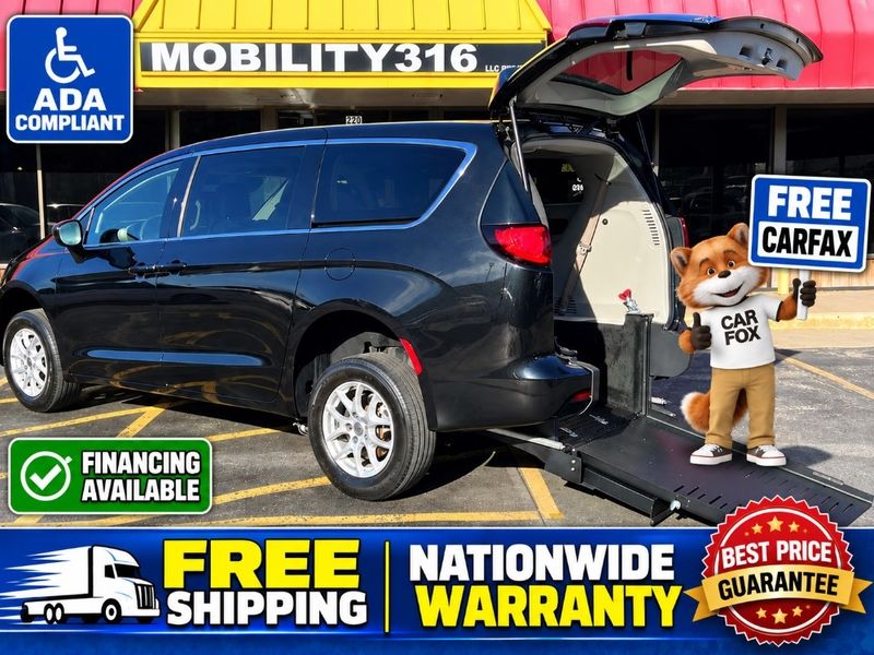 2023 Chrysler Voyager